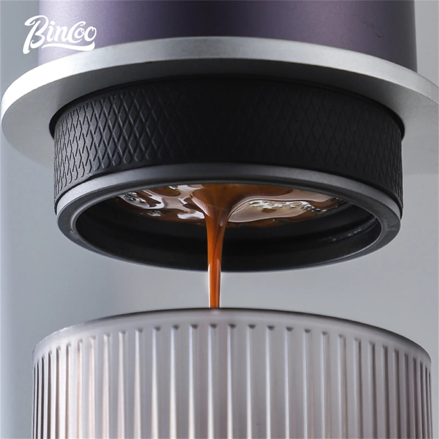 Bincoo Portable Electric Espresso Coffee Maker for Camping Wireless Heating Concentrated Extraction Coffee Machine Red Dot Award